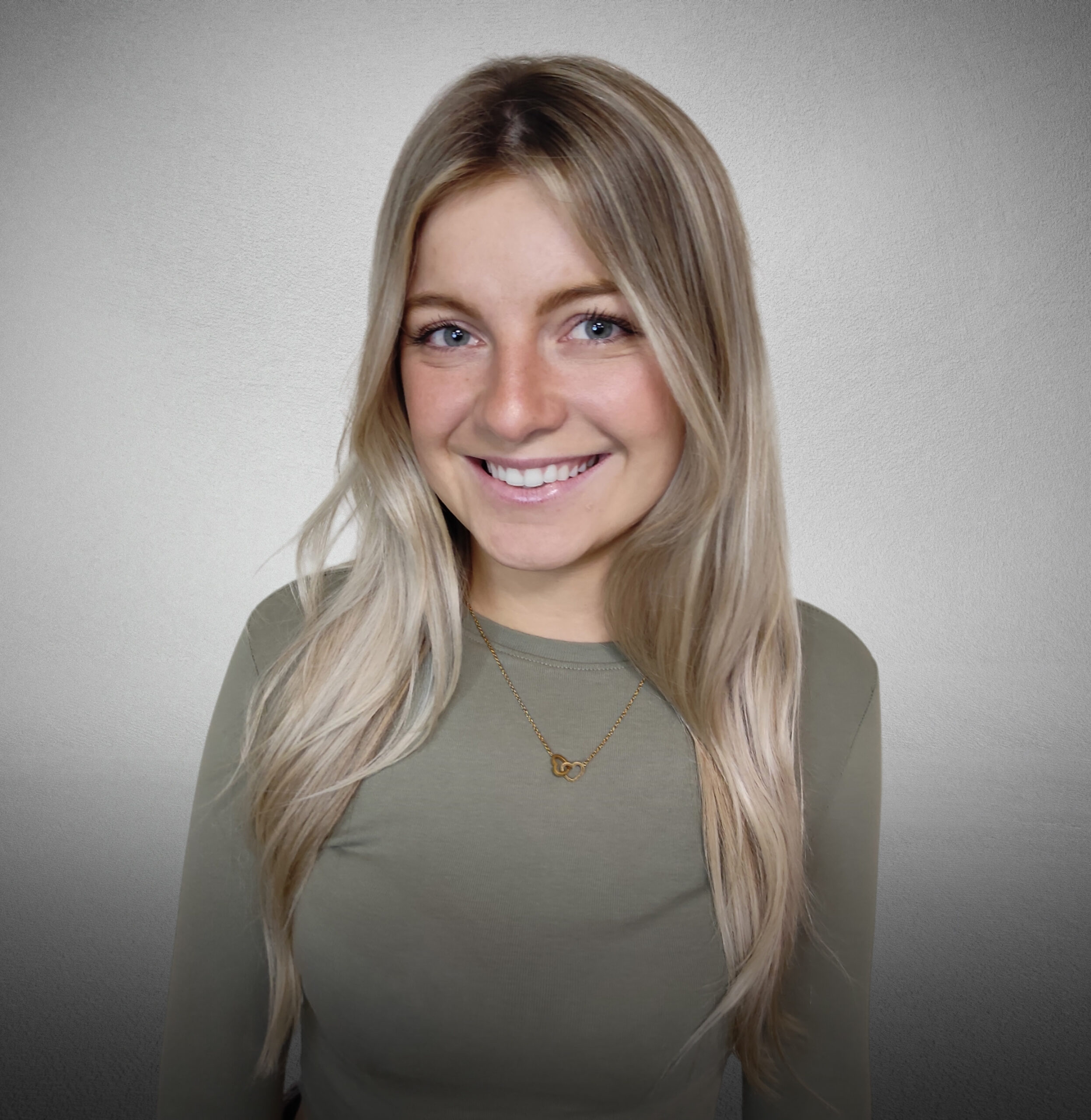 Ellie Guest